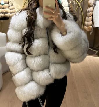 RIHANNA | Kratka premium jakna iz pravega lisičjega krzna