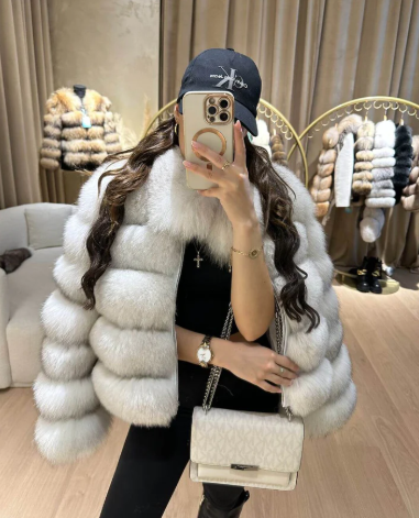 RIHANNA | Kratka premium jakna iz pravega lisičjega krzna