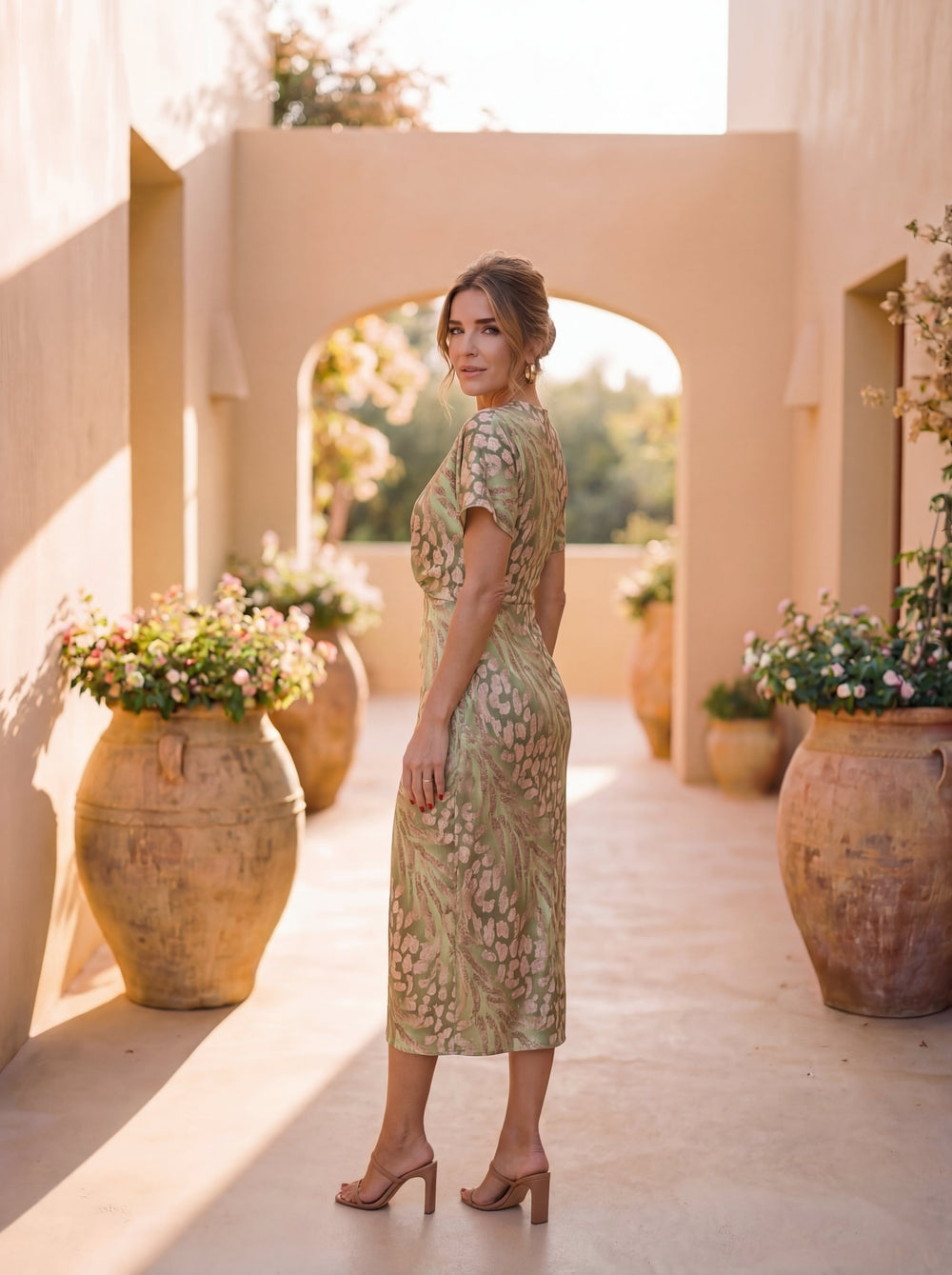 Laura - Vestido Decote em V