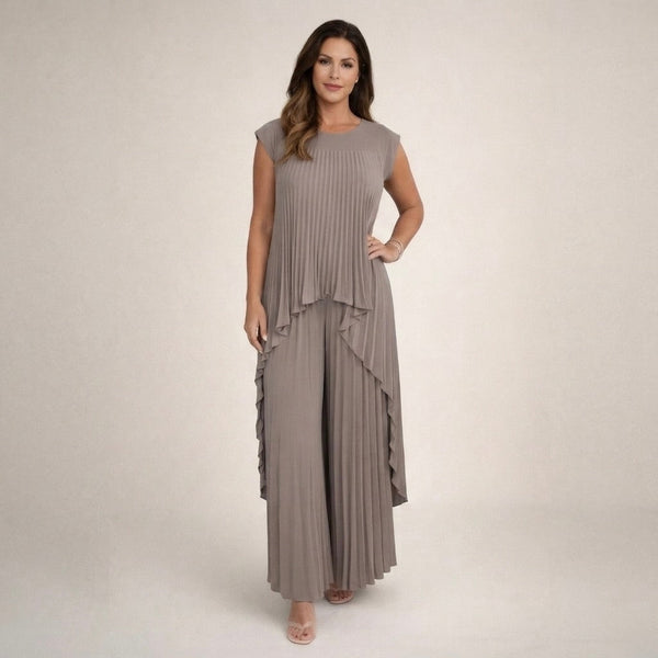 Aldina - Conjunto Elegante com Plissados