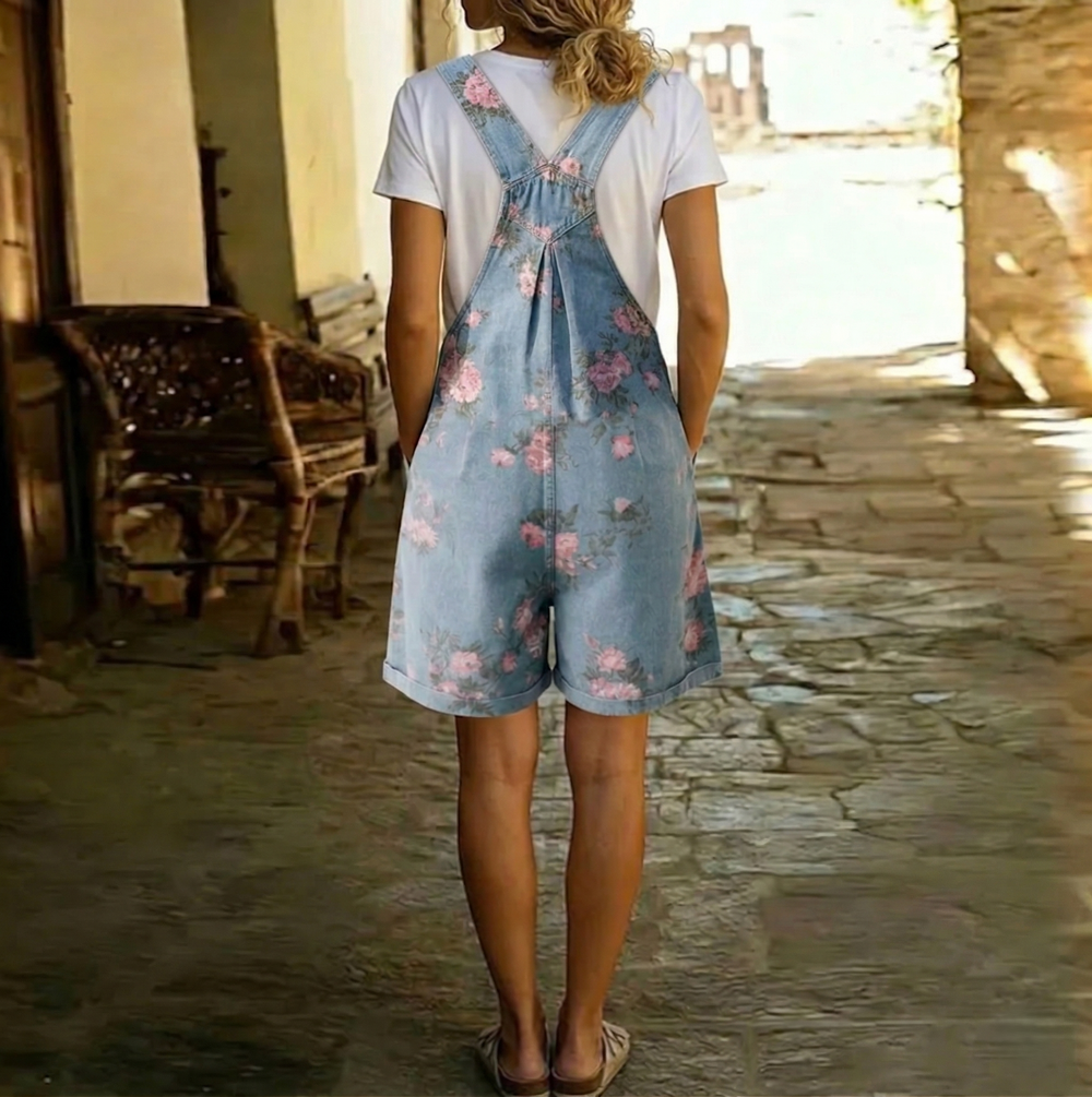 Joana - Macacão Floral em Denim