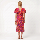 Vanessa - Vestido elegante com decote em V