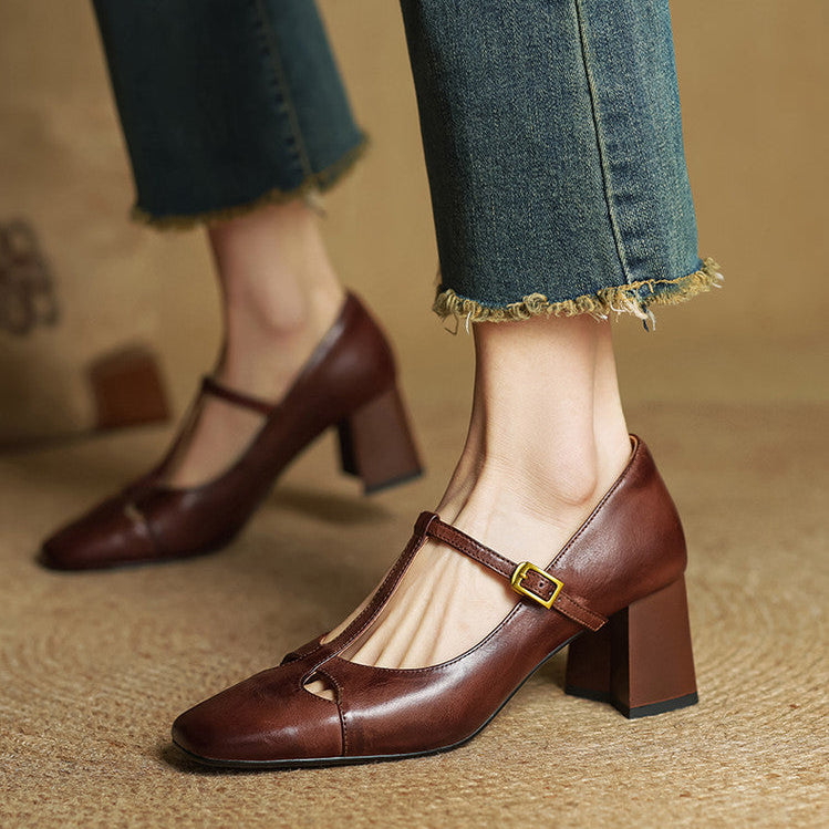Odete | Sapatos de Salto Clássicos com Tira em T