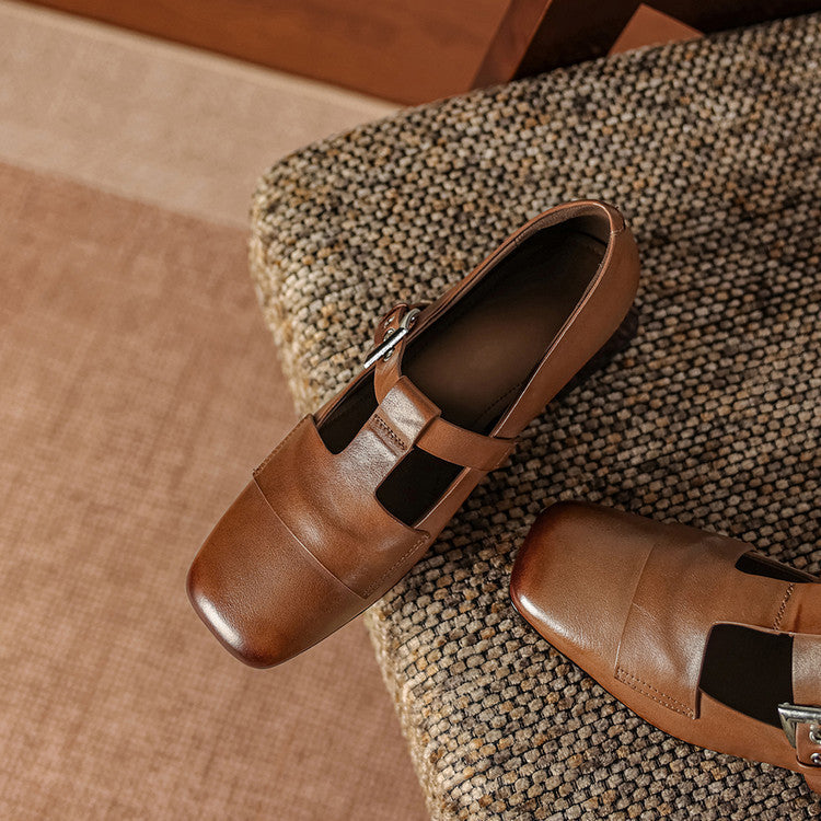 Vera | Mules com Fivela e Biqueira Quadrada