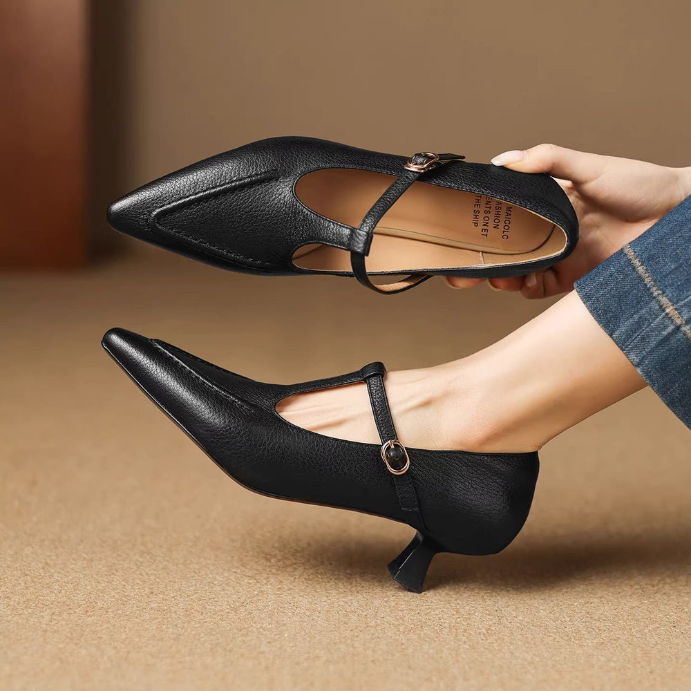 Marisa | Sapatos de Salto com Tira em T e Biqueira Pontiaguda