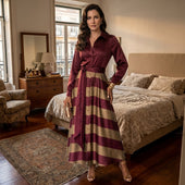 Beatriz – Vestido de Cetim às Riscas Elegante