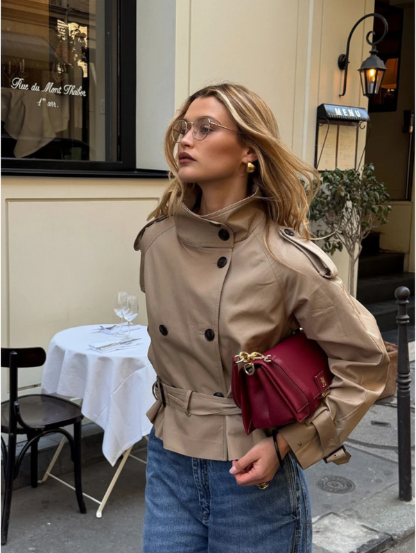 ELEONORA | Kratek gabarden plašč s pasom
