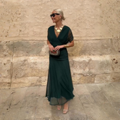 Luísa - Vestido Maxi de Festa Elegante com Decote em V