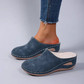 Celestina | Pantufas Forradas com Sola em Cunha