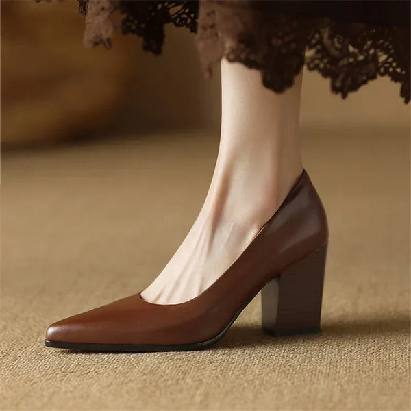 Júlia | Sapatos Clássicos de Salto Largo