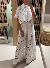 Élira | Čipkasti komplet (bluza in hlače)