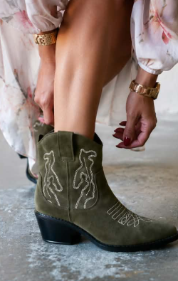 Élise | Botins Curtos de Camurça