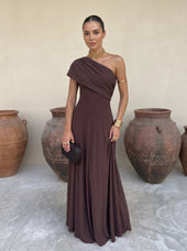 Teresa | Vestido Feminino de Linhas Simples