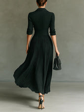 Helena | Vestido Comprido Plissado com Lapela e Cintura Subida