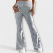 Jennifer - Calças largas com estilo