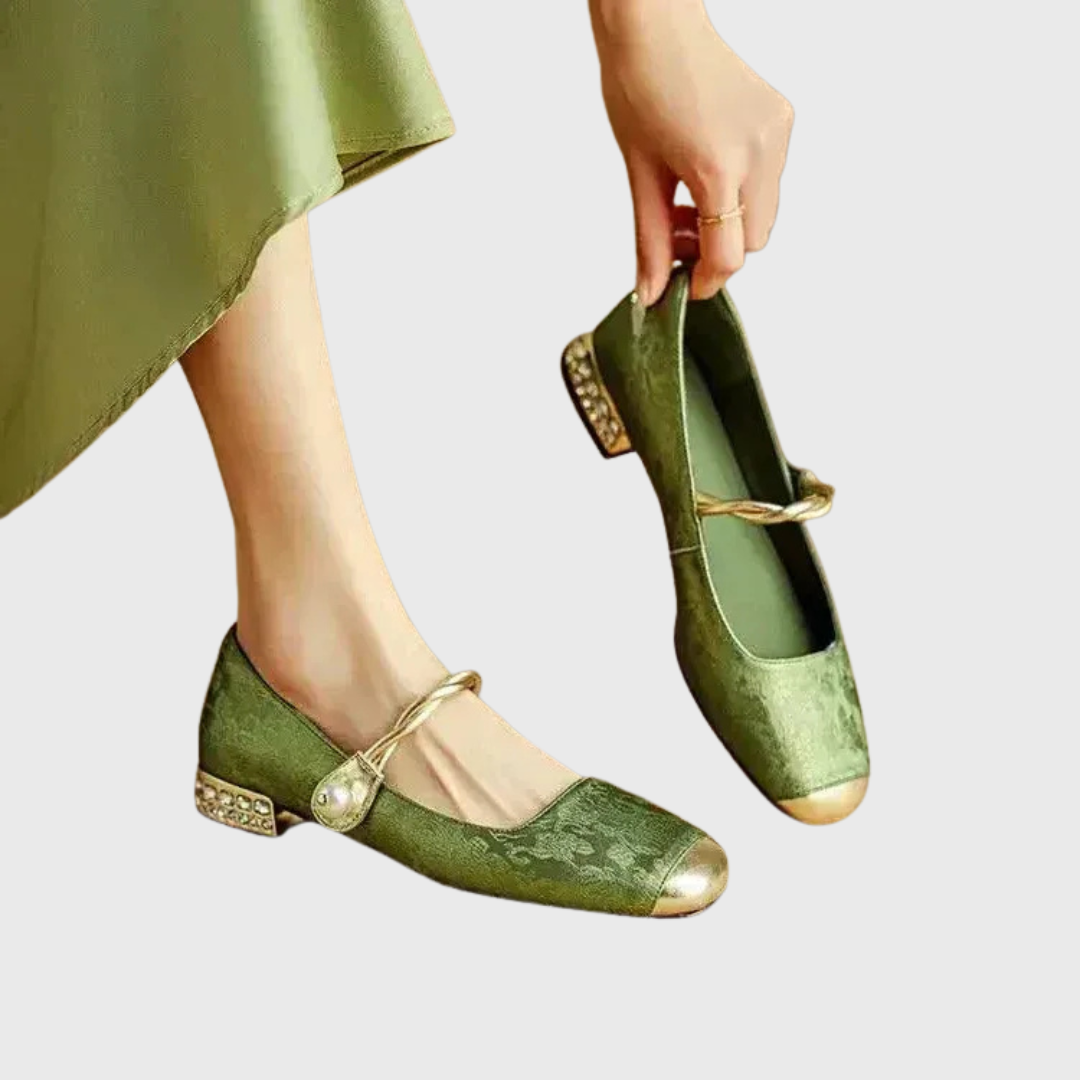 Daisy | Mary Janes
