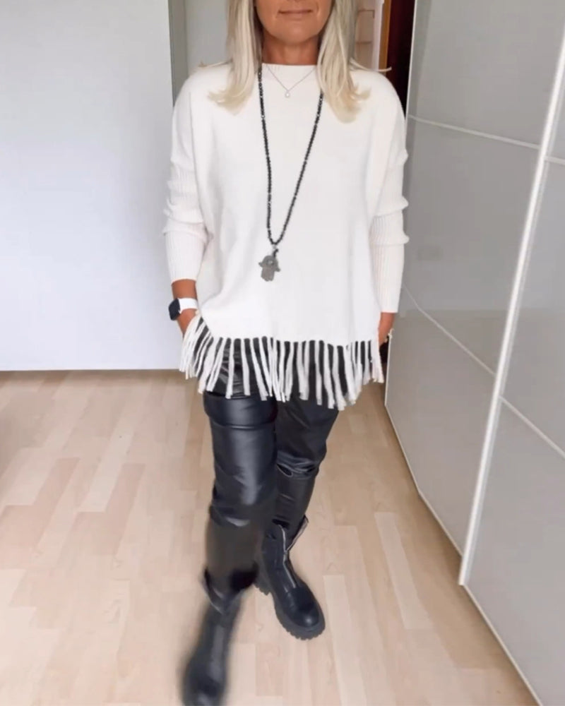 Enobarvni sproščeni pulover z resicami