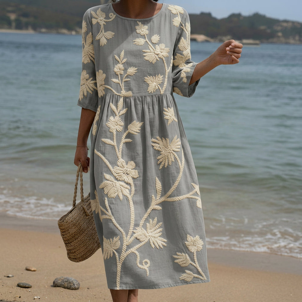 Ana - Vestido Midi com Estampa de Plantas e Flores