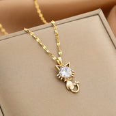 Cidália | Colar Gatinho Dourado com Zircónia