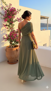 Inês - Vestido largo fluido com design elegante