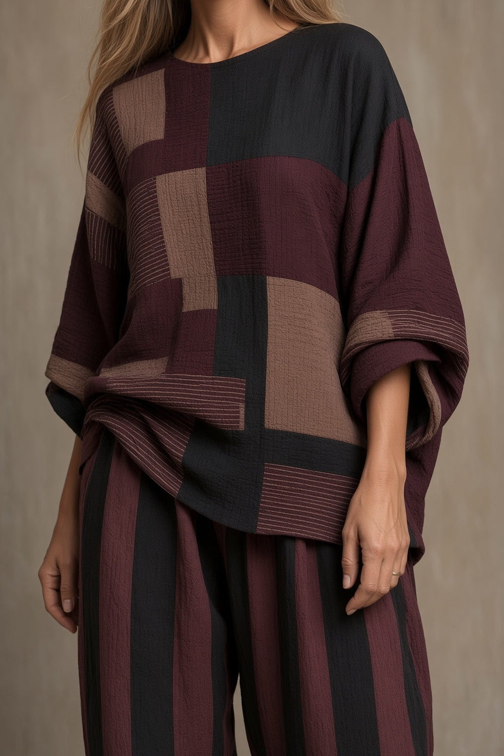 Noémia | Conjunto Artístico de Top e Calça às Riscas