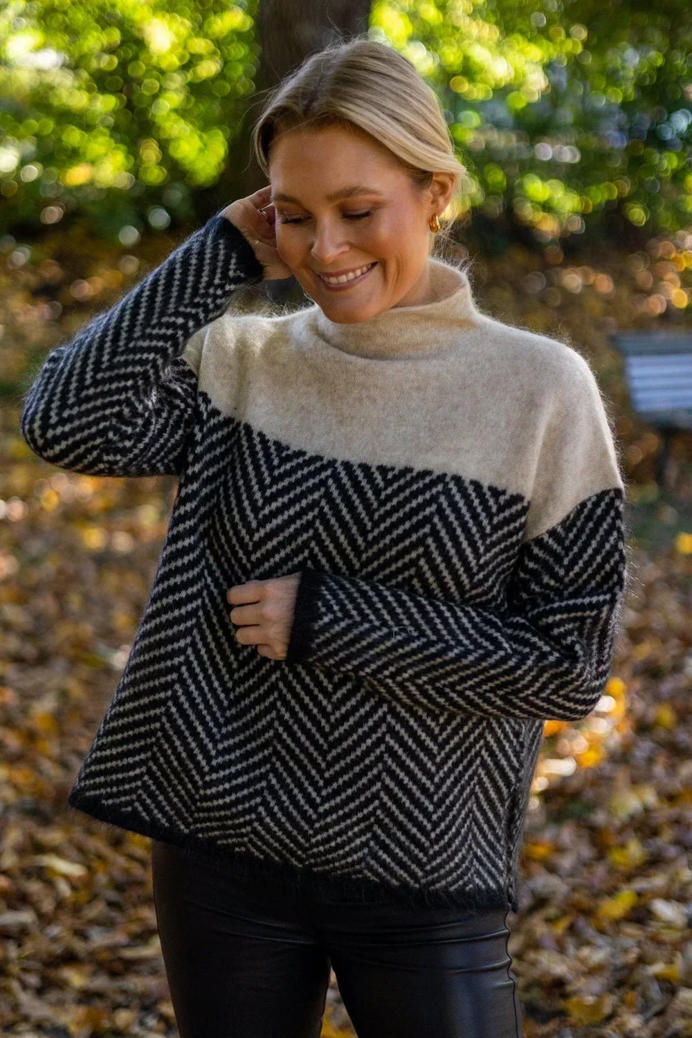 Gia - Eleganten pulover