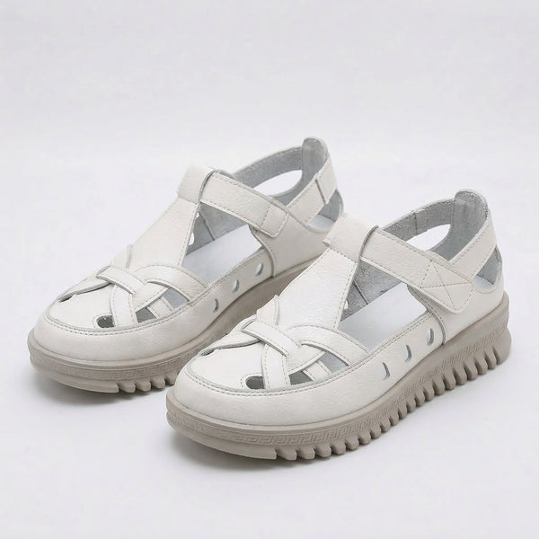 Ľahké pohodlné sandále