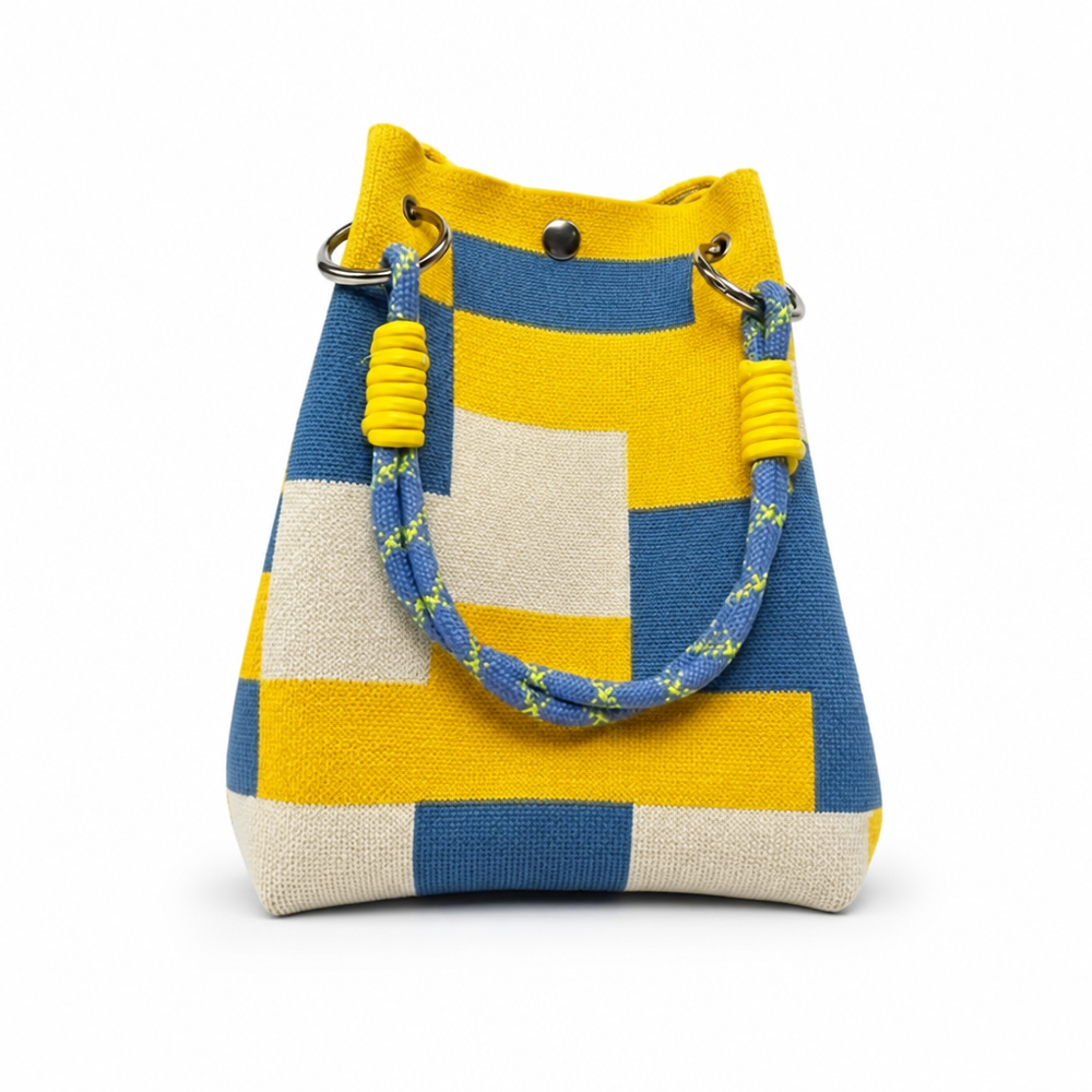 KRISTINA | Mehka mini torbica – jabolčno zelena