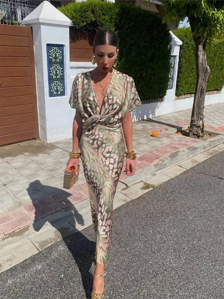 Higínia | Vestido Midi Estampado em Tons de Cobre