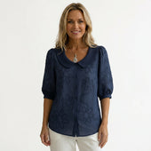 Alice - Blusa Romântica com Bordados de Margaridas