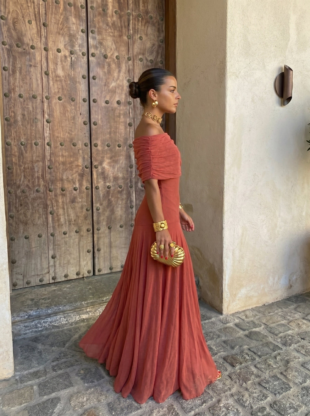 Teresa | Vestido Feminino de Linhas Simples