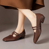 Daniela | Sapatos Mary Jane Brogue com Tira Dupla